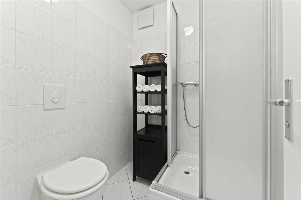 Apartment 33 Abcd Alexanderplatz