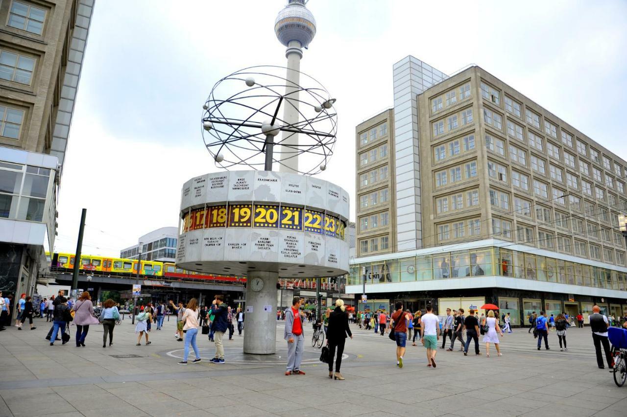 33 Abcd Alexanderplatz Apartment Berlin